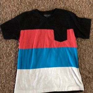 Boys size 8 carters tee